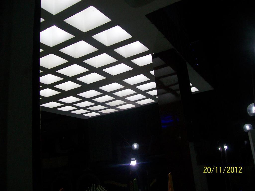 Hotel Viraat Inn Gaya Exterior foto